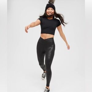OFFLINE By Aerie The Hugger Crossover High Waisted Crackle Legging - Medium